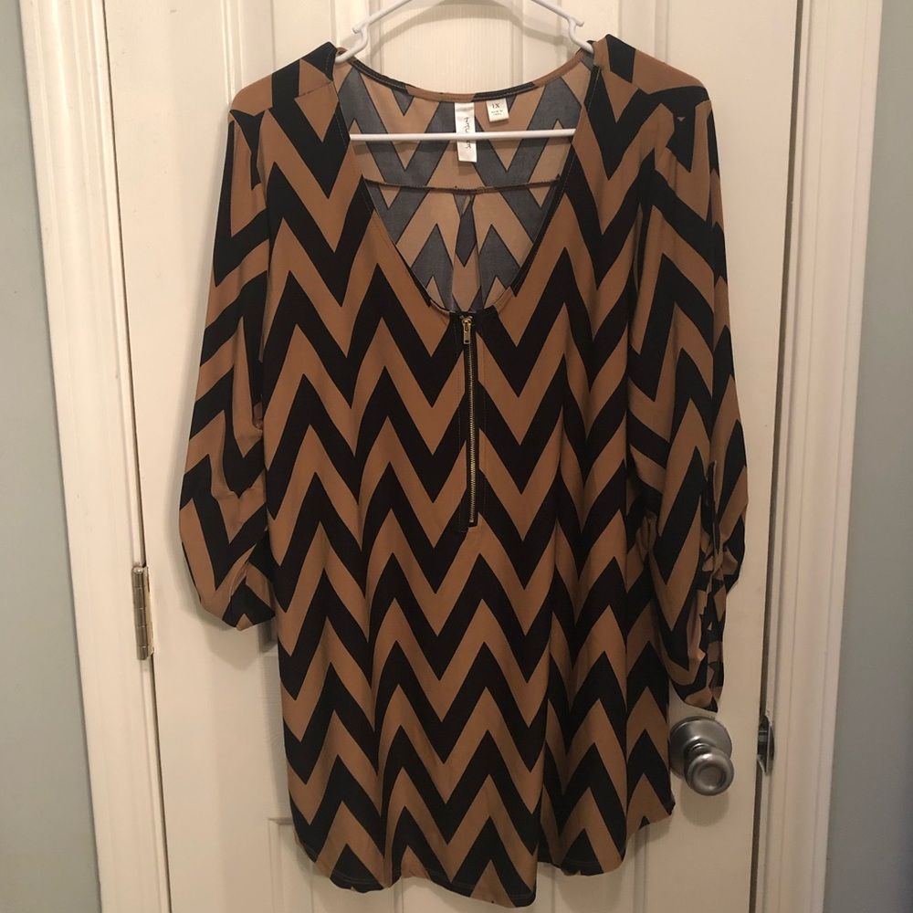 Tacera Chevron Gold Zip Blouse